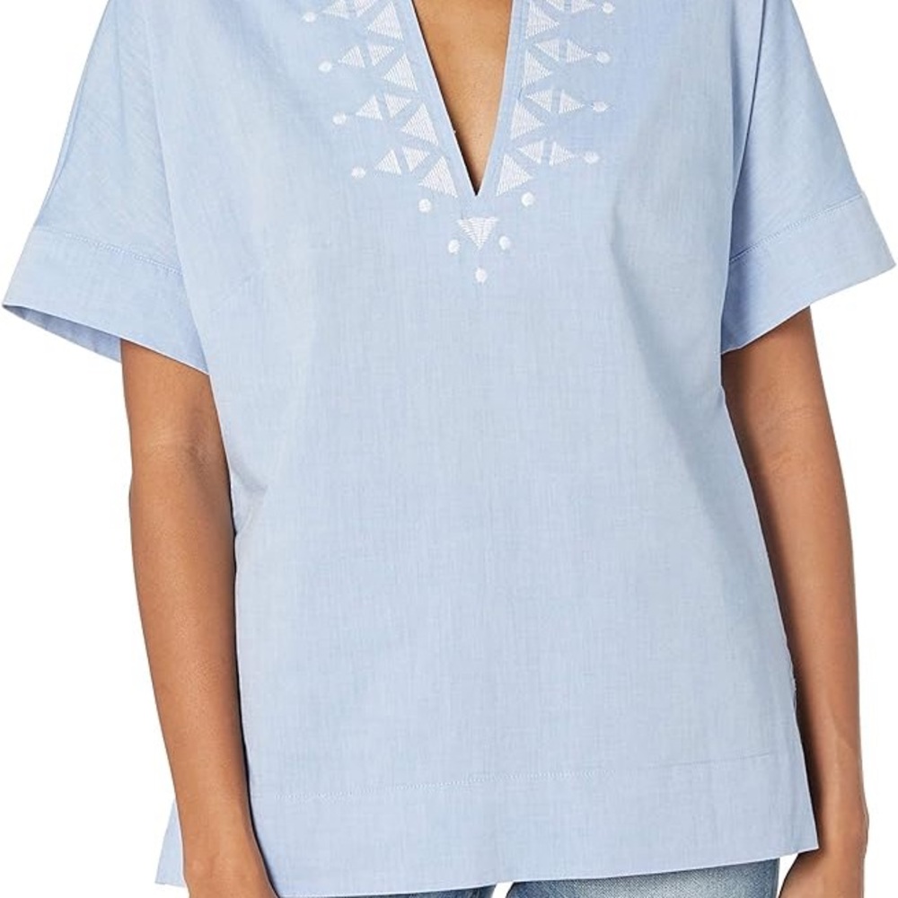 BCBGeneration Women's Embroidered Top, Light Blue, Large - Picture 6 of 7